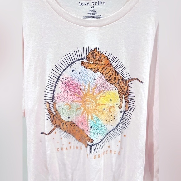 New Love Tribe Trendy Plus Size Tiger Celestial-Graphic T-Shirt,  top 1X - Picture 5 of 6